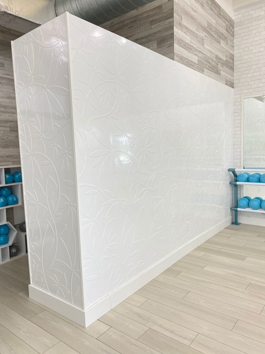 TriTone Fit - Fasade Audrey Wall Panel in Gloss White